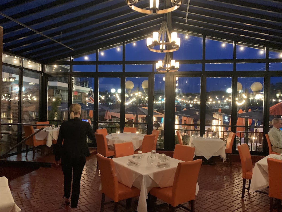 Arezzo Ristorante Photos 2